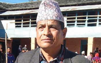 नेपाली कांग्रेस बैतडीको सभापतिमा चतुरबहादुर चन्द विजयी 
